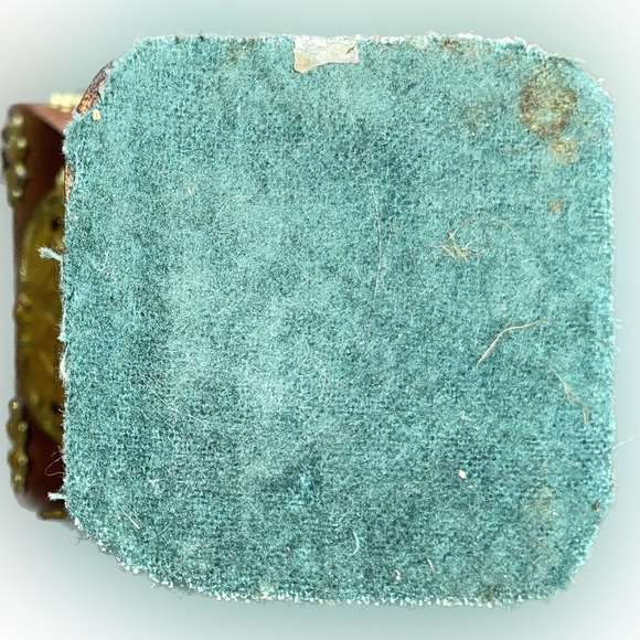 🌟 Exquisitely Made In Pakistan Incense Burning Holder Wood 5” Tall 💥 - Picture 7 of 7